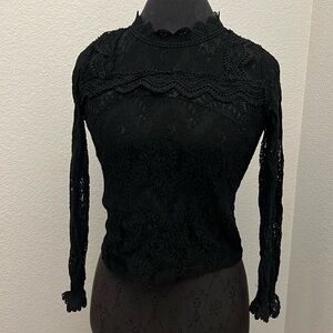 Lace Long Sleeve With Mini Bell Sleeves Measures Like A Small